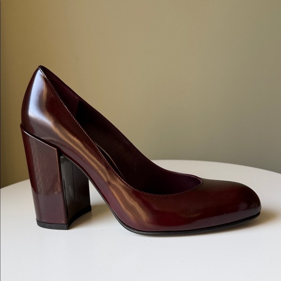 Stuart Weitzman Shoes - Stuart Weitzman Moda Pump Cordovan Burgundy Mirror Leather Shoes NWOB